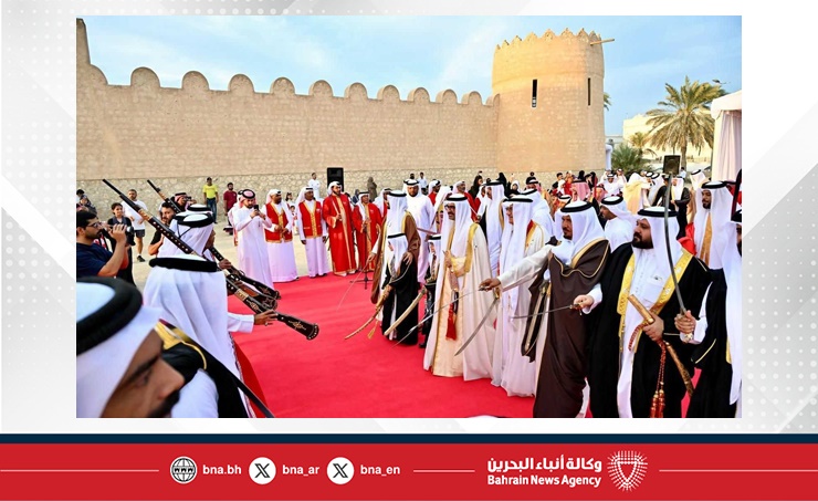 سمو محافظ المحافظة الجنوبية يحضر عرضة واحتفال أهالي الرفاع بالأعياد الوطنية